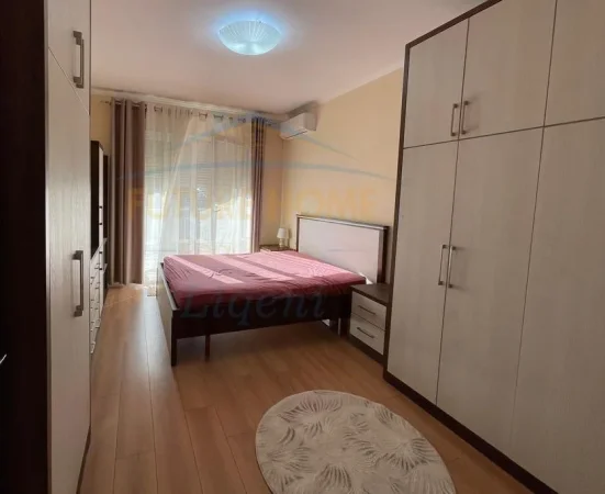 Qera, Apartament 2+1+2, Kopshti Zoologjik, Tiranë