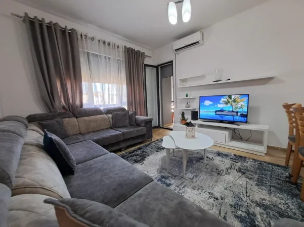 Tirane, shitet apartament 2+1+2+Ballkon Kati 2, 85 m² 185.000 € (Don Bosko)