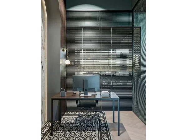 Tirane, jepet me qera ambjent biznesi Kati 9, 1.000 m² 8.000 € 