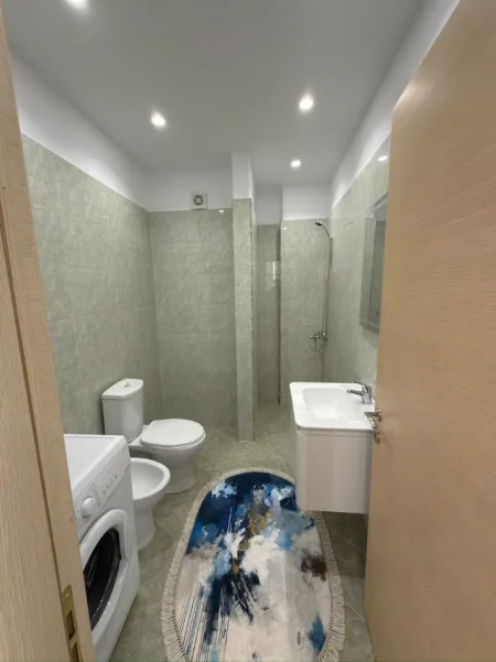 Tirane, shitet apartament 1+1 Kati 8, 59 m² 125.000 € (ASTIR)