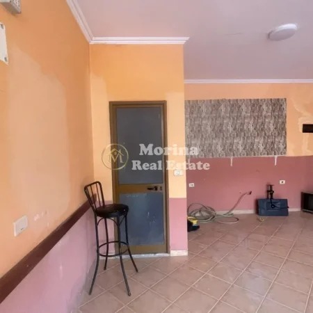 Tirane, shitet ambjent biznesi Kati 1, 48 m² 105.000 € (Kinostudio)