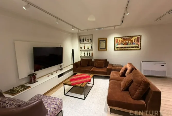 Tirane, jepet me qera apartament 2+1 Kati 6, 152 m² 1.200 € (Komuna e Parisit)