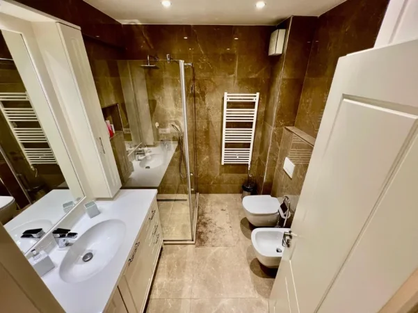 Tirane, jepet me qera apartament 2+1 Kati 3, 130 m² 1.000 € (Don Bosko)