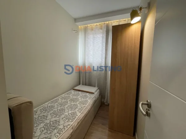 Tirane, jepet me qera apartament 2+1 , 72 m² 500 € (Brryli)