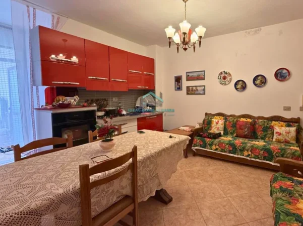 Vlore, shitet apartament 1+1+Ballkon Kati 5, 73 m² 80.000 € (Bulevard , vlore)
