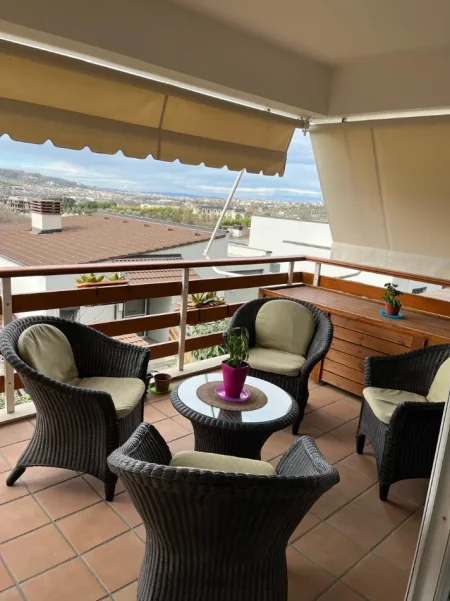 Tirane, jepet me qera apartament+verande | Penthouse 2+1 Kati 2, 130 m² 1.500 € 