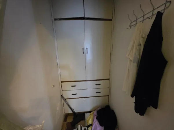 Tirane, jepet me qera Vile 2+1 Kati 1, 130 m² 600 € (Qendër, pranë Kafe Flora)