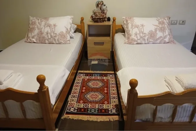 Tirane, jepet me qera apartament 2+1 Kati 4, 120 m² 700 € (Rruga Sulejman Delvina)