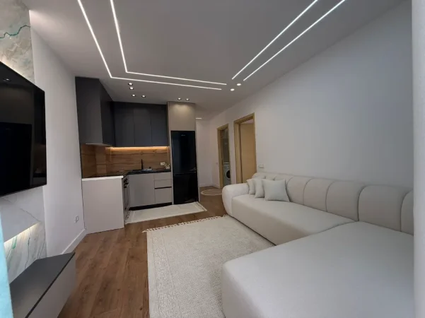 Tirane, jepet me qera apartament 1+1 Kati 8, 58 m² 125.000 € (RROTONDO ASTIRIT)