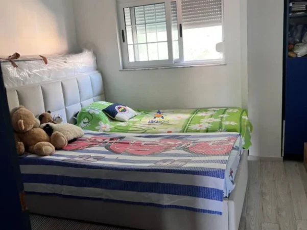 Tirane, jepet me qera apartament 2+1+Ballkon Kati 8, 100 m² 679 € (KOMUNA E PARISIT)