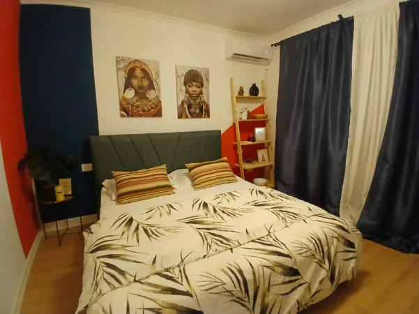 Tirane, jepet me qera apartament 1+1+Ballkon Kati 2, 65 m² 550 € 