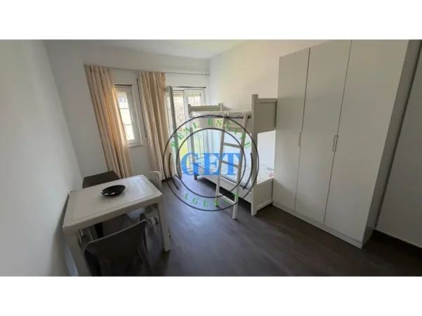Durres, jepet me qera garsonier Kati 1, 35 m² 200 € (Mbrapa galaktikut)
