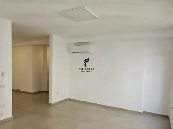 Tirane, jepet me qera zyre Kati 1, 74 m² 1.260 € (STADIUMI AIR ALBANIA)