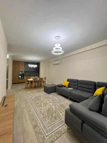 Jepet me qera apartament 2+1+Ballkon Kati 1, 1.200 €