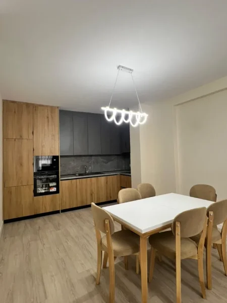 Jepet me qera apartament 2+1+Ballkon Kati 1, 1.200 €