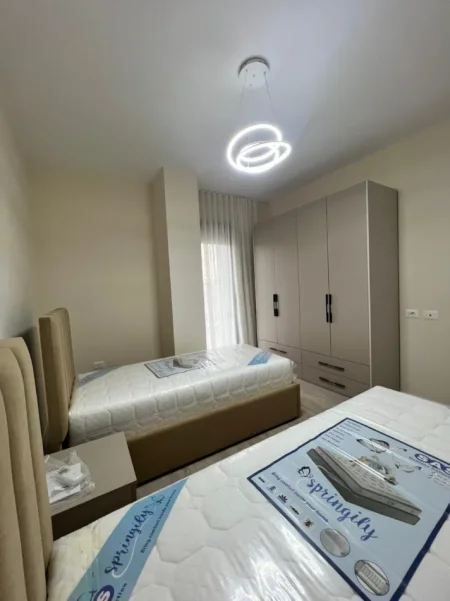 Jepet me qera apartament 2+1+Ballkon Kati 1, 1.200 €