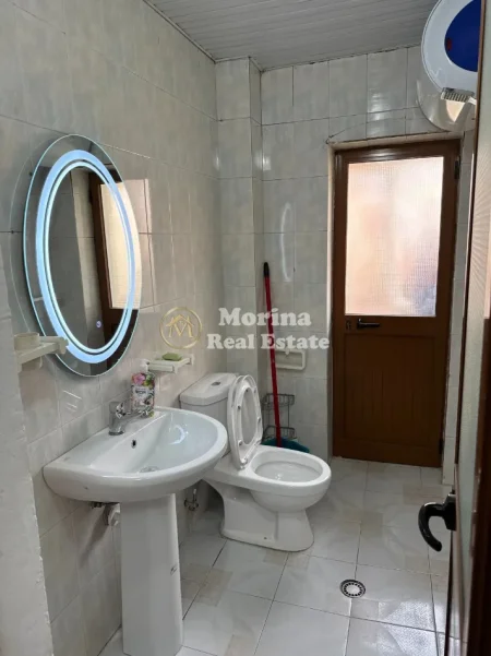 Tirane, jepet me qera apartament 1+1 Kati 2, 50 m² 550 € (Blloku)
