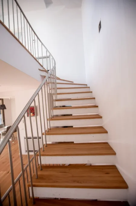 Tirane, jepet me qera Vile 3 Katshe , 480 m² 5.000 € (TEG – Tirana East Gate)