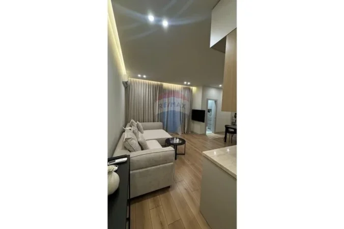 Tirane, jepet me qera 2+1 , 66 m² 1.800 € (Rruga e Kosovareve)
