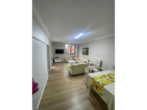 Tirane, shes apartament 2+1 Kati 3, 108 m² (Qender)