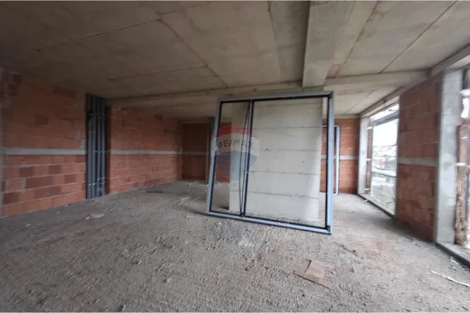 Tirane, shitet 2+1 , 101 m² 195.000 € (Ali Demi)