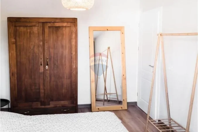 Shqiperi, jepet me qera apartament 1+1 , 60 m² (Rruga Fortuzi)