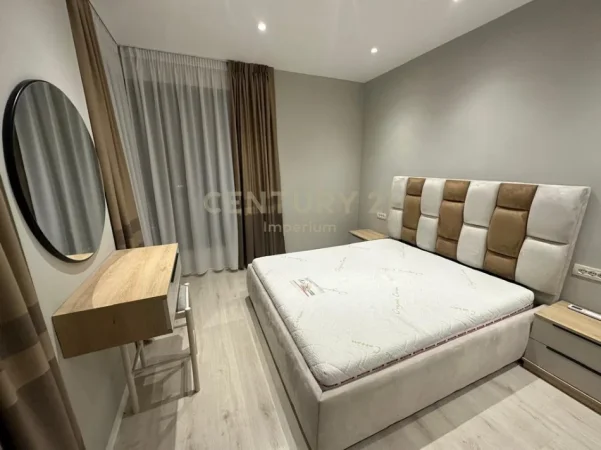 Tirane, jepet me qera apartament 2+1 Kati 7, 86 m² 700 € (Astir)
