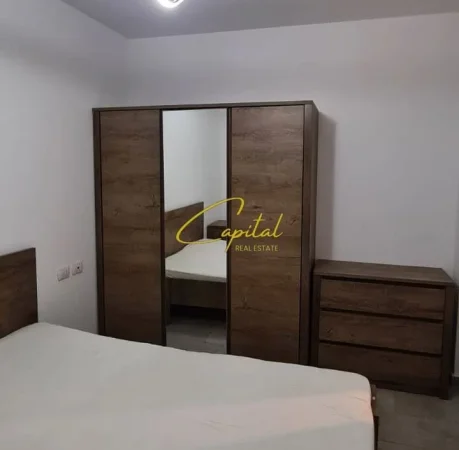 Tirane, jepet me qera apartament 1+1 Kati 4, 63 m² 550 € (ISH PARKU)