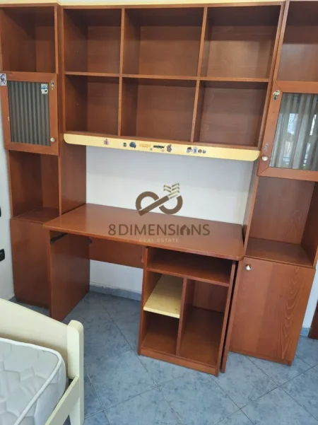 Tirane, jepet me qera 2+1 Kati 2, 85 m² 460 € (bulevardi i ri)