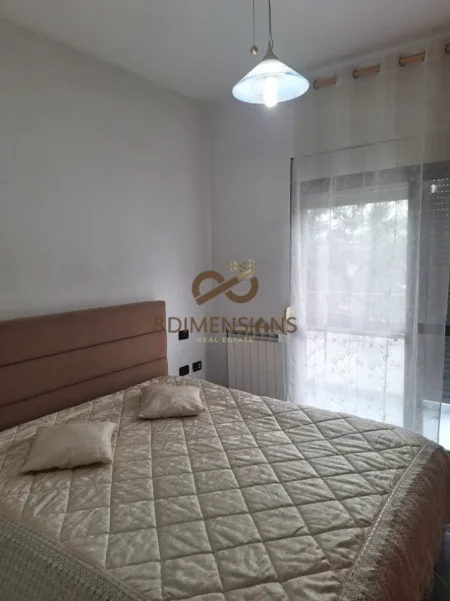 Tirane, jepet me qera 2+1 Kati 2, 85 m² 460 € (bulevardi i ri)
