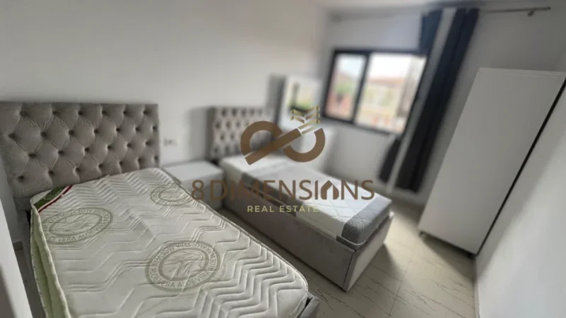 Tirane, jepet me qera apartament 2+1 Kati 2, 100 m² 450 € (rruga Llazar Shapatini)