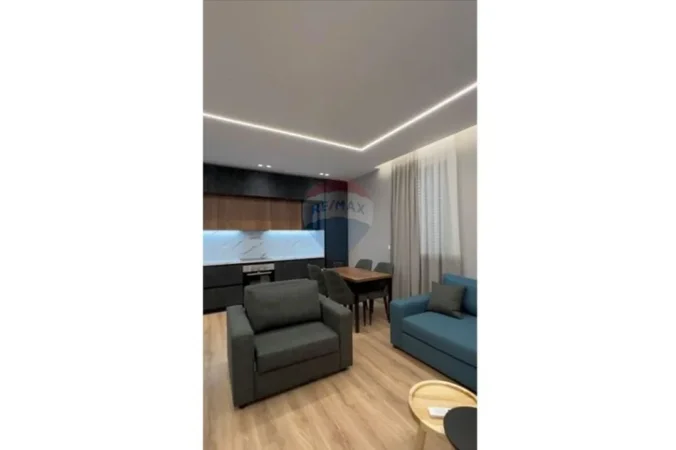 Tirane, jepet me qera apartament 1+1 Kati 2, 72 m² 650 € (Rruga Muhamet Gjellosha)