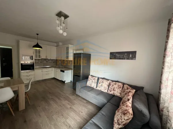 Tirane, shitet apartament 2+1 Kati 8, 87 m² 140.000 € (unaza e re)