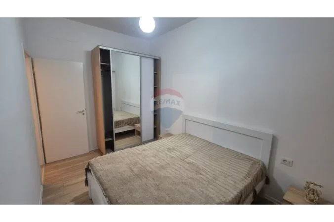 Jepet me qera apartament 2+1 Kati 4, 75 m² 500 €