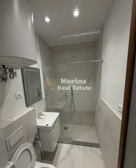 Tirane, jepet me qera 2+1 Kati 2, 75 m² 450 € (as)