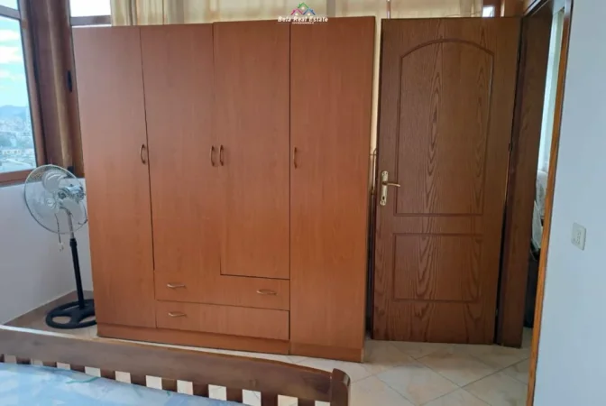 Tirane, jepet me qera apartament 1+1 Kati 10, 70 m² 420 € (don bosko)