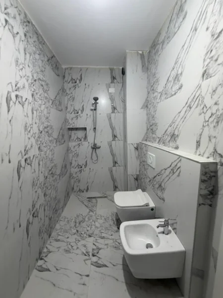 Tirane, shitet apartament 2+1 Kati 8, 97 m² 299.400 € 