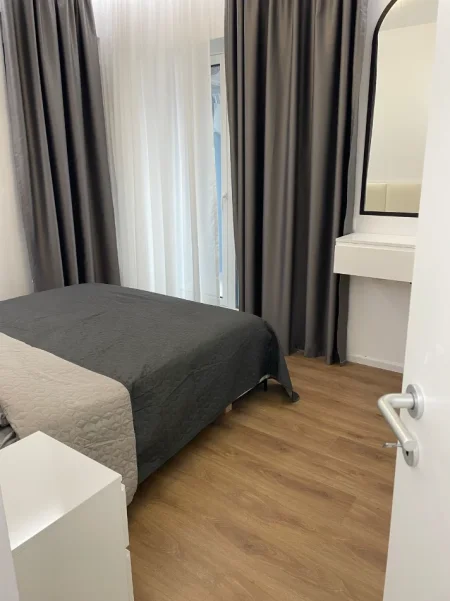 Tirane, jepet me qera apartament 2+1 Kati 7, 78 m² 550 € (Rruga Pasho Hysa)