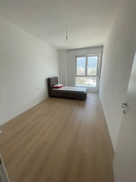 JEPET ME QERA  SUPER APARTAMENT 2+1+2 TEK CONCORDI NE 5 MAJI