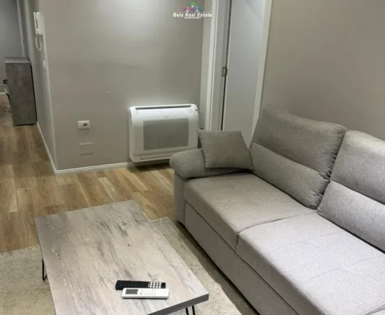 Tirane, jepet me qera apartament 1+1 Kati 9, 61 m² 470 € (Astir)