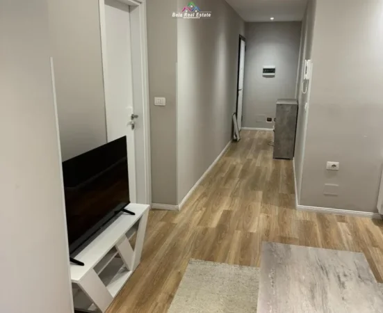 Tirane, jepet me qera apartament 1+1 Kati 9, 61 m² 470 € (Astir)