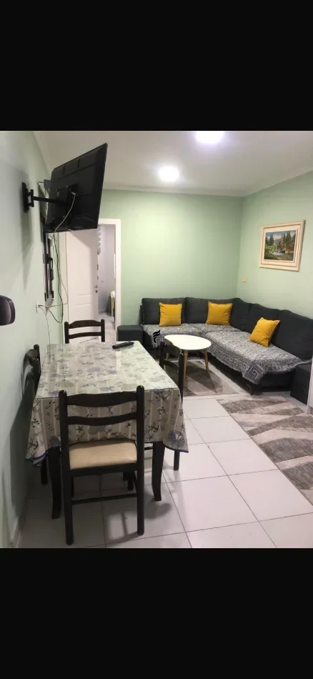 Tirane, jepet me qera apartament 1+1 Kati 5, 50 m² 500 € (DON BOSKO)