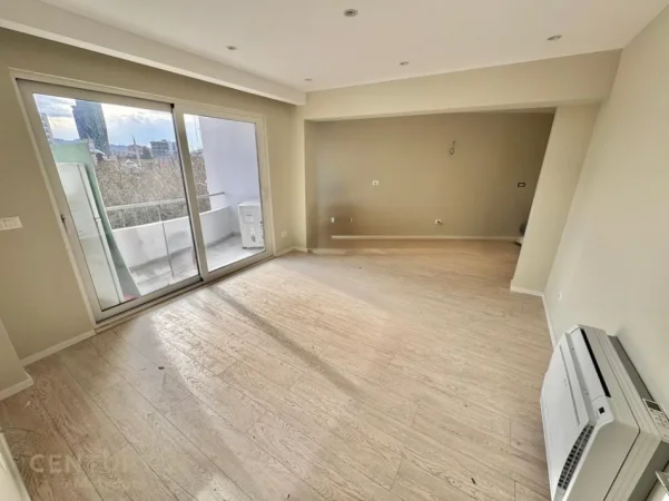 Tirane, jepet me qera ambjent biznesi Kati 2, 100 m² 1.100 € 