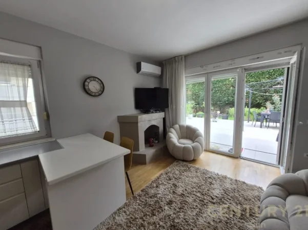 Tirane, shes apartament+verande | Penthouse 2+1+Aneks+Ballkon , 248 m² 338.000 € (Touch the Sun)