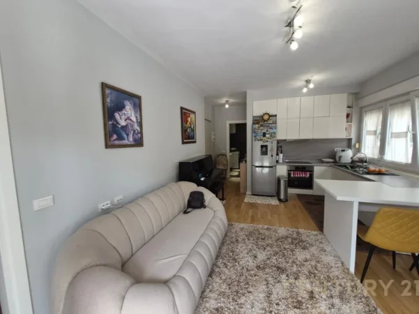 Tirane, shes apartament+verande | Penthouse 2+1+Aneks+Ballkon , 248 m² 338.000 € (Touch the Sun)