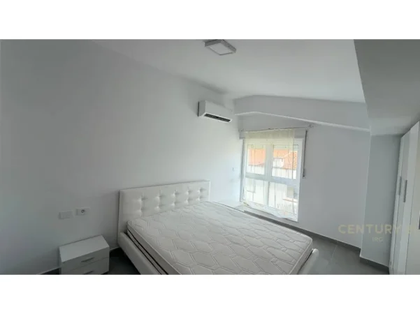 Tirane, shes apartament 2+1+Aneks+Ballkon Kati 1, 123 m² 210.000 € 