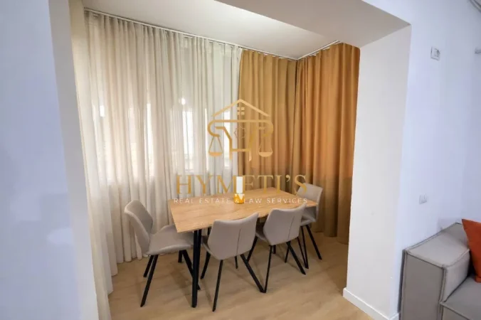 Tirane, jepet me qera apartament 2+1 Kati 2, 100 m² 