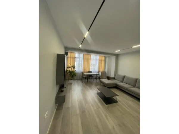 Tirane, shes apartament 2+1+Aneks+Ballkon Kati 5, 90 m² 269.000 € 