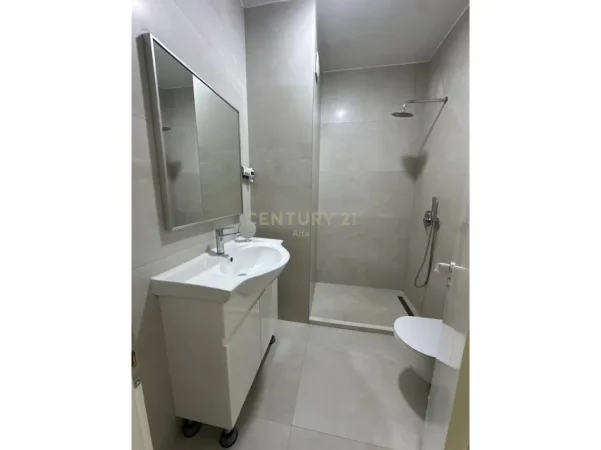 Tirane, shes apartament 2+1+Aneks+Ballkon Kati 7, 120 m² 250.000 € 