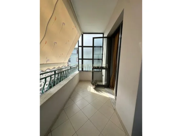 Tirane, shes apartament 2+1+Aneks+Ballkon Kati 7, 120 m² 250.000 € 